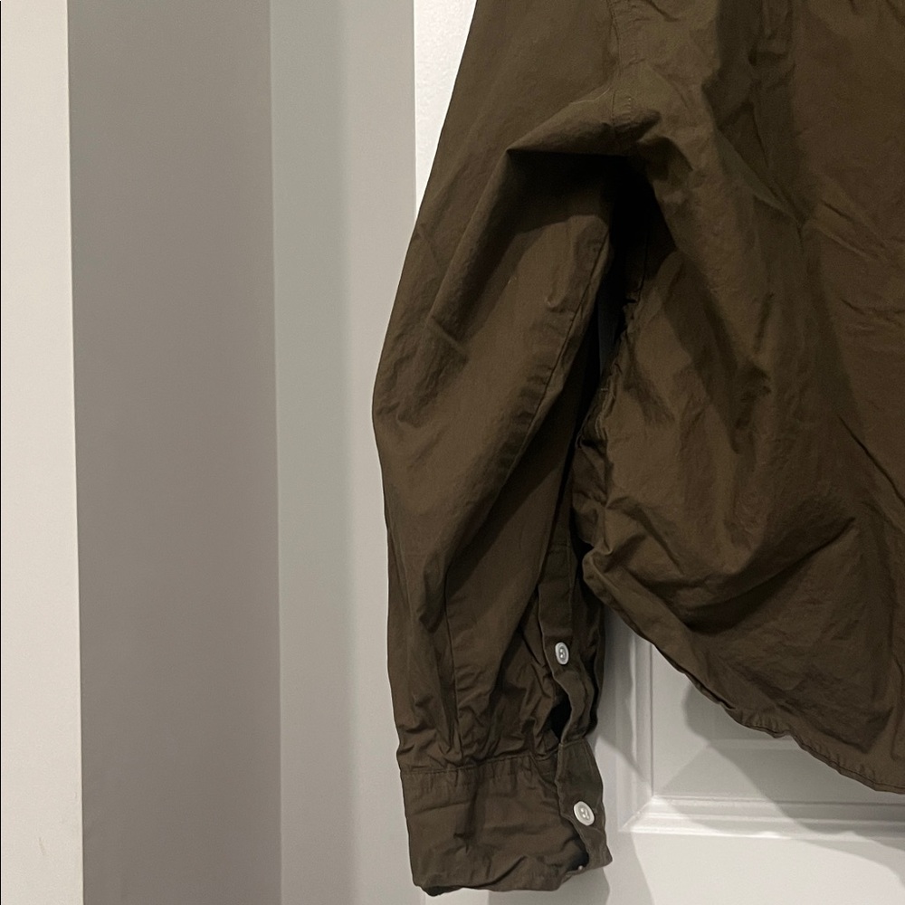 Banana Republic Dark Green Casual Shirt - Picture 4 of 10